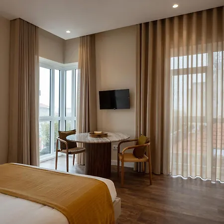 Foz & Aparthotel